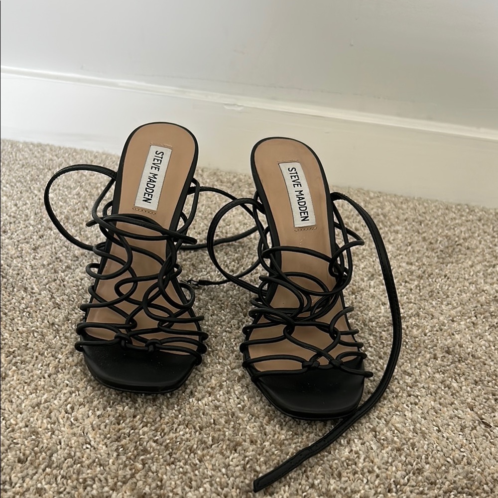 Steve Madden Black Lace-Up Heels